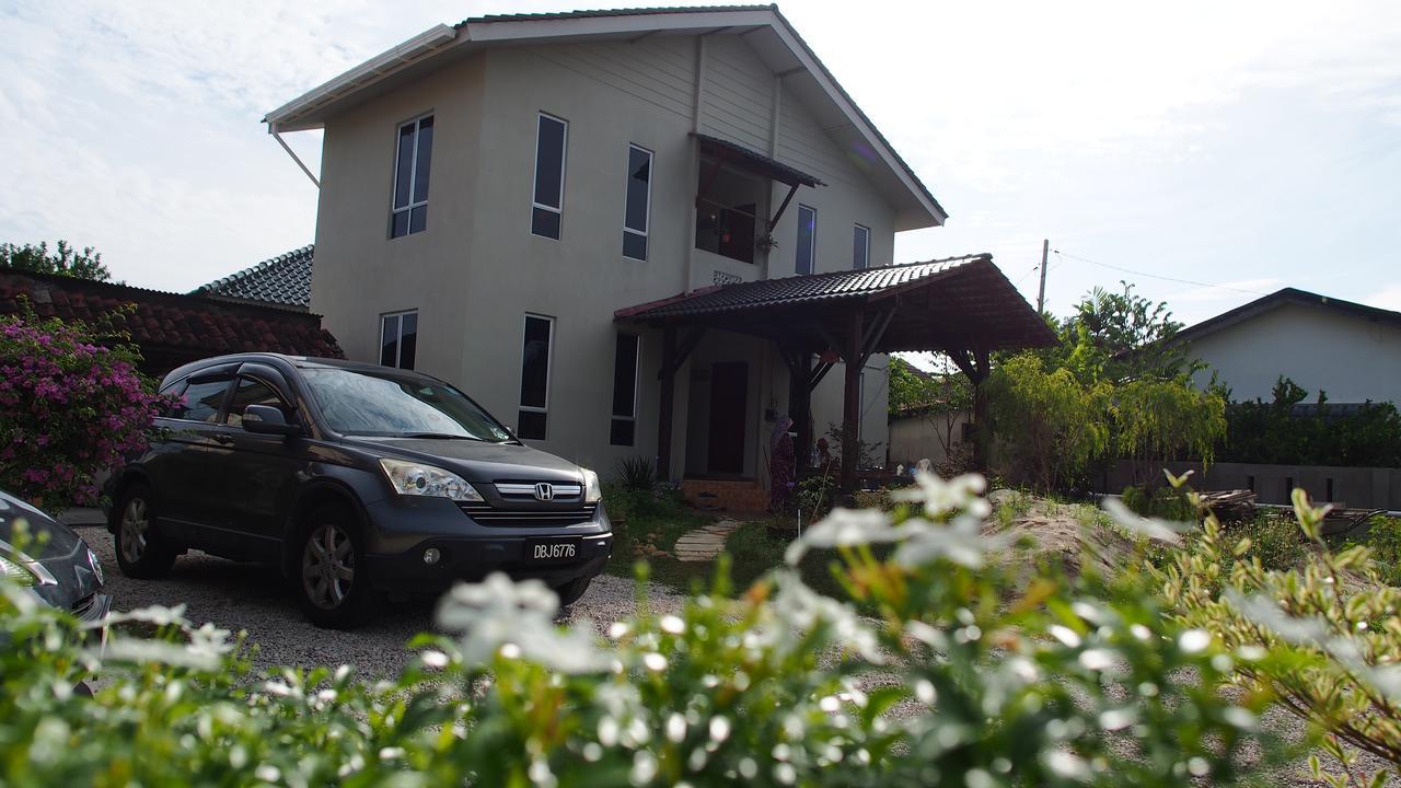Family Lodge 25 โกตาบารู ภายนอก รูปภาพ