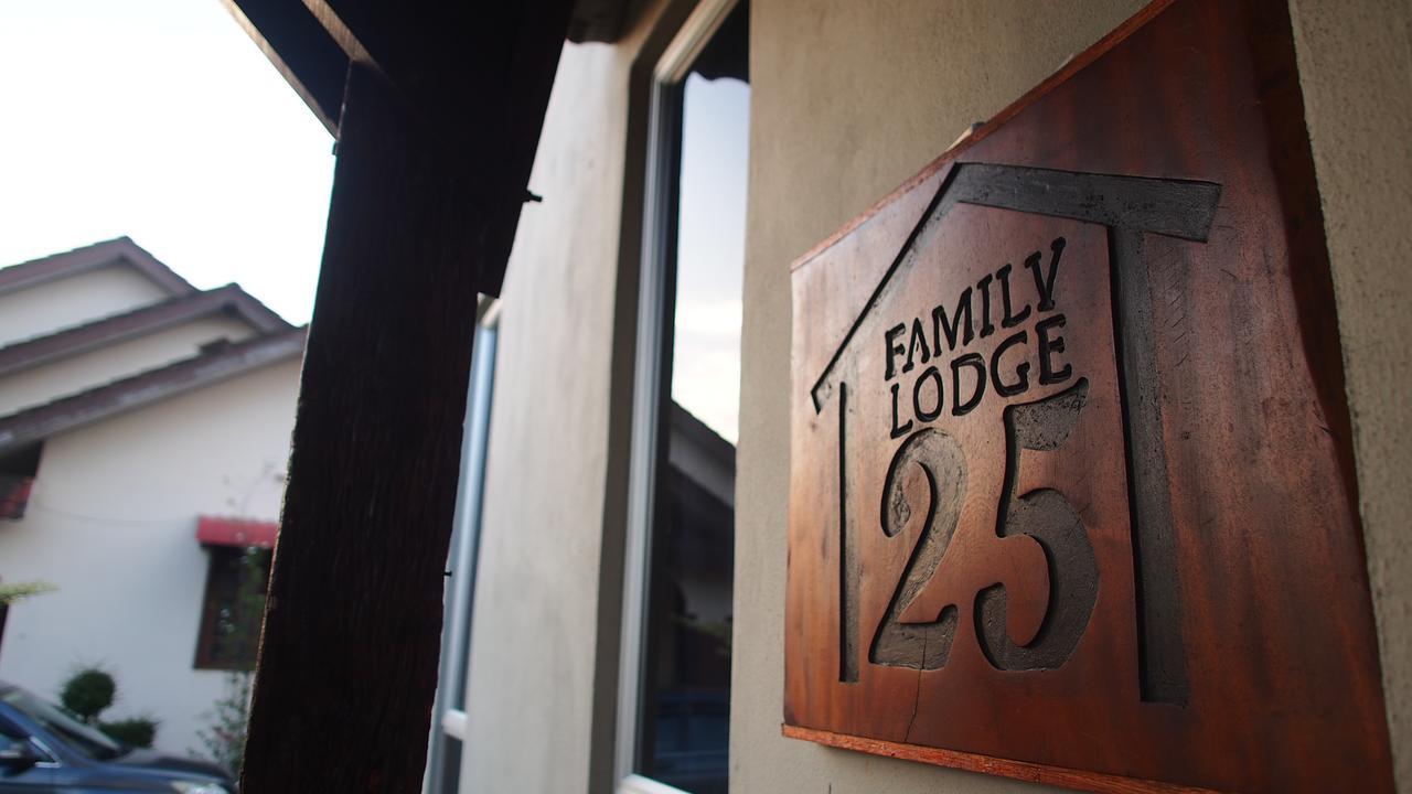 Family Lodge 25 โกตาบารู ภายนอก รูปภาพ